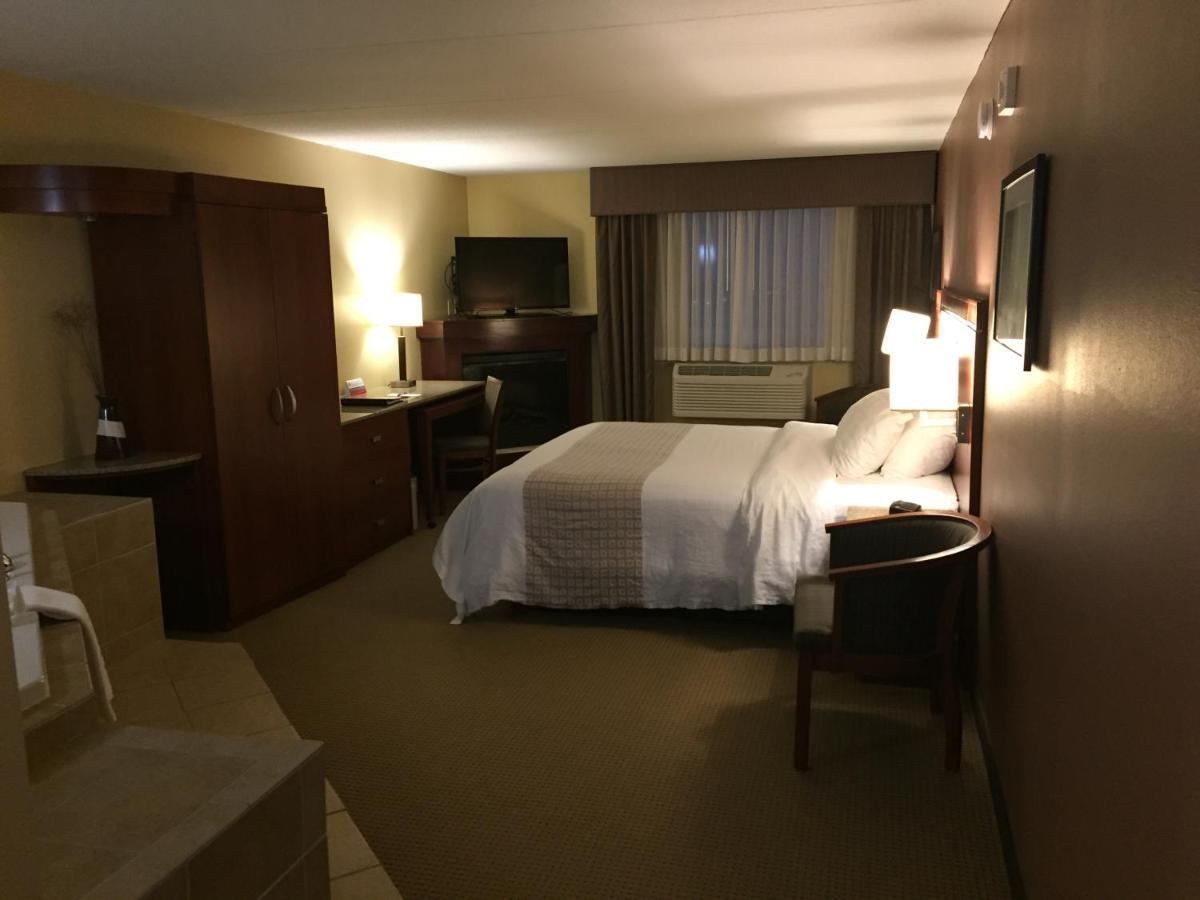 Canad Inns Destination Center Grand Forks Luaran gambar